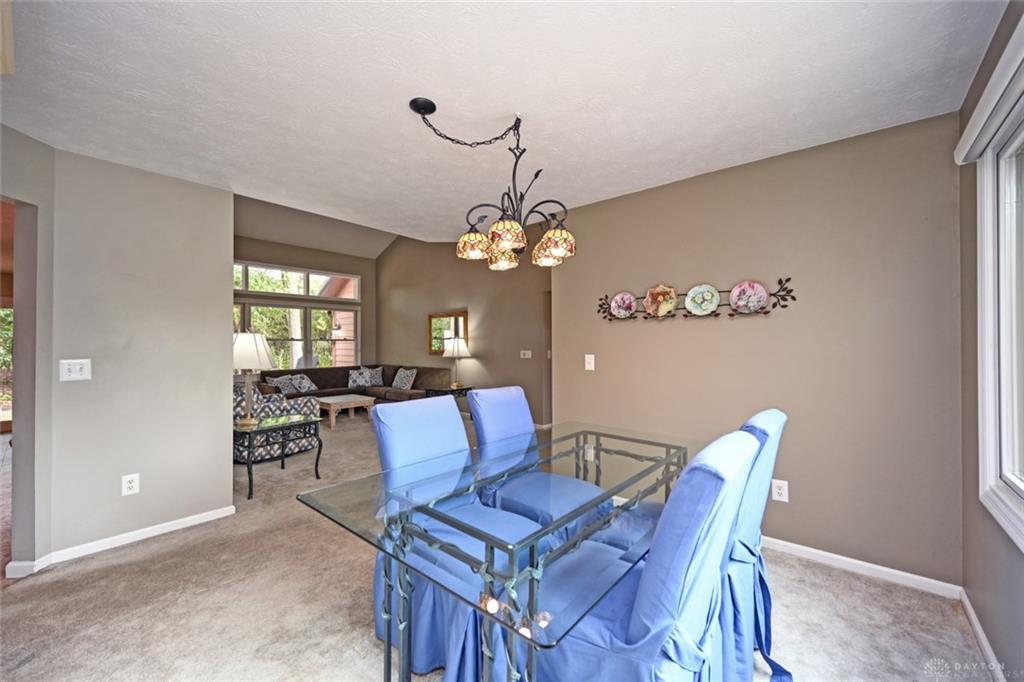 65 Artesian Court Property Photo 5