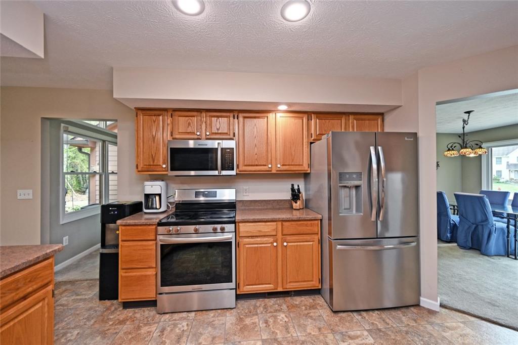 65 Artesian Court Property Photo 9