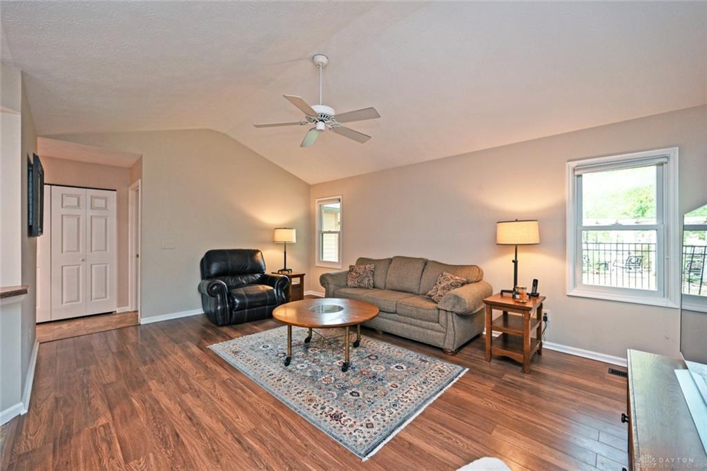 65 Artesian Court Property Photo 13