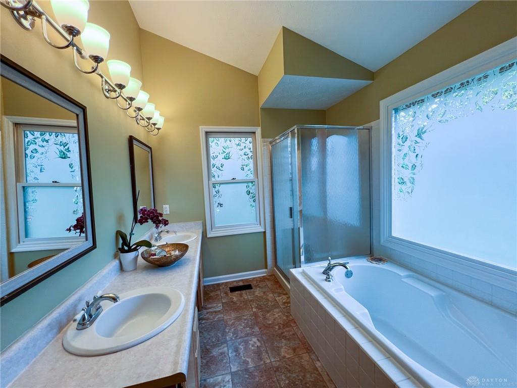 65 Artesian Court Property Photo 20