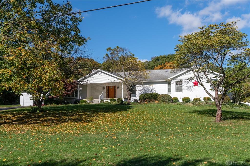 6250 Fairfield Property Photo 2