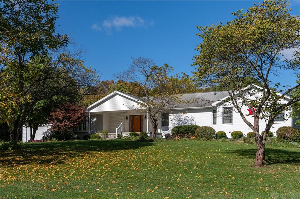 6250 Fairfield Property Photo 3