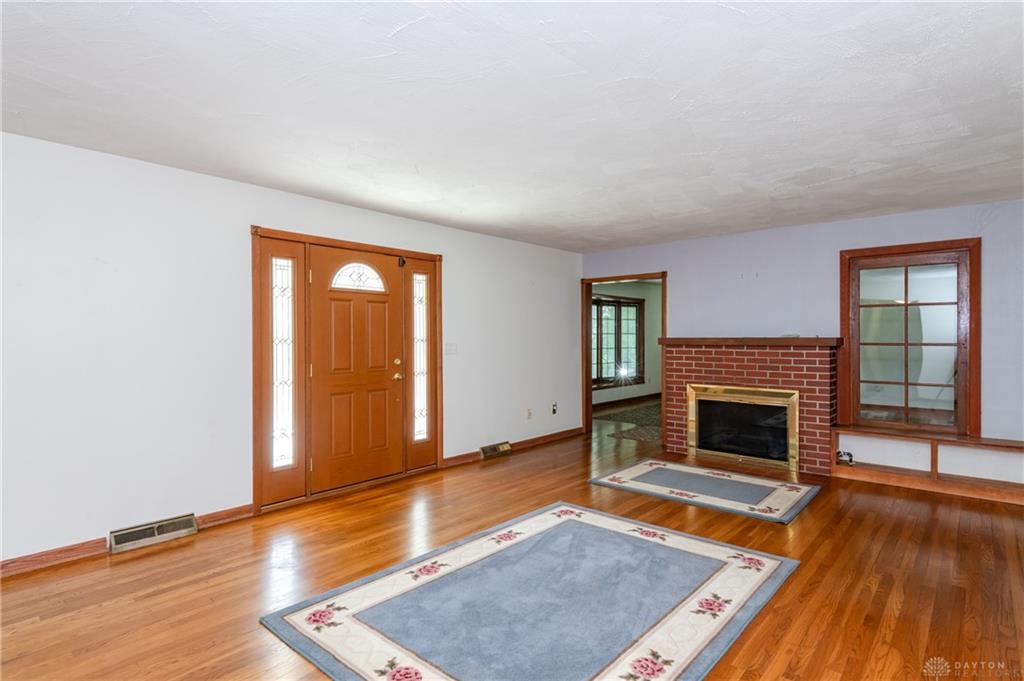 6250 Fairfield Property Photo 7