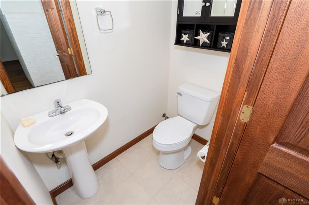 6250 Fairfield Property Photo 12