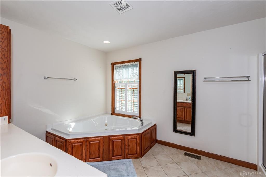 6250 Fairfield Property Photo 39