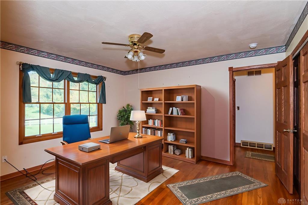 6250 Fairfield Property Photo 93