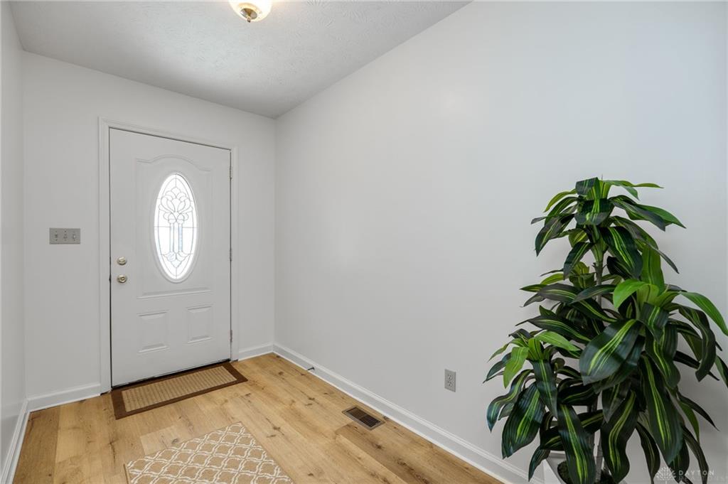 794 Donnelly Avenue Property Photo 6