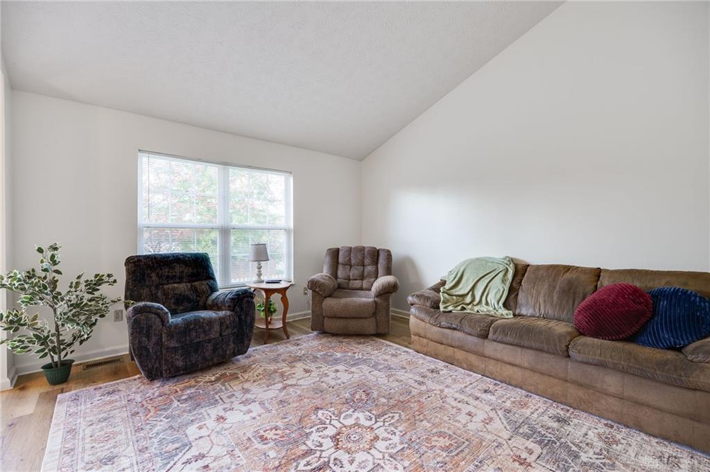 794 Donnelly Avenue Property Photo 8