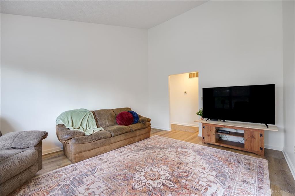 794 Donnelly Avenue Property Photo 9