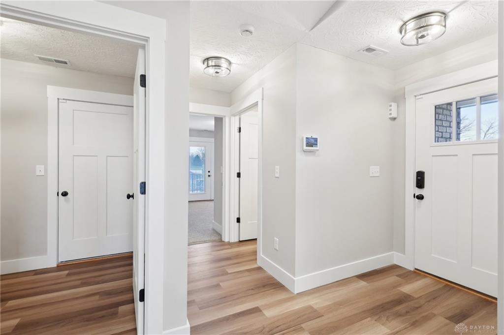 5017 Waterford Lane Property Photo 12