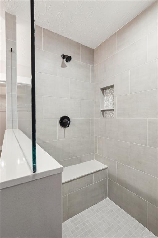 5017 Waterford Lane Property Photo 35