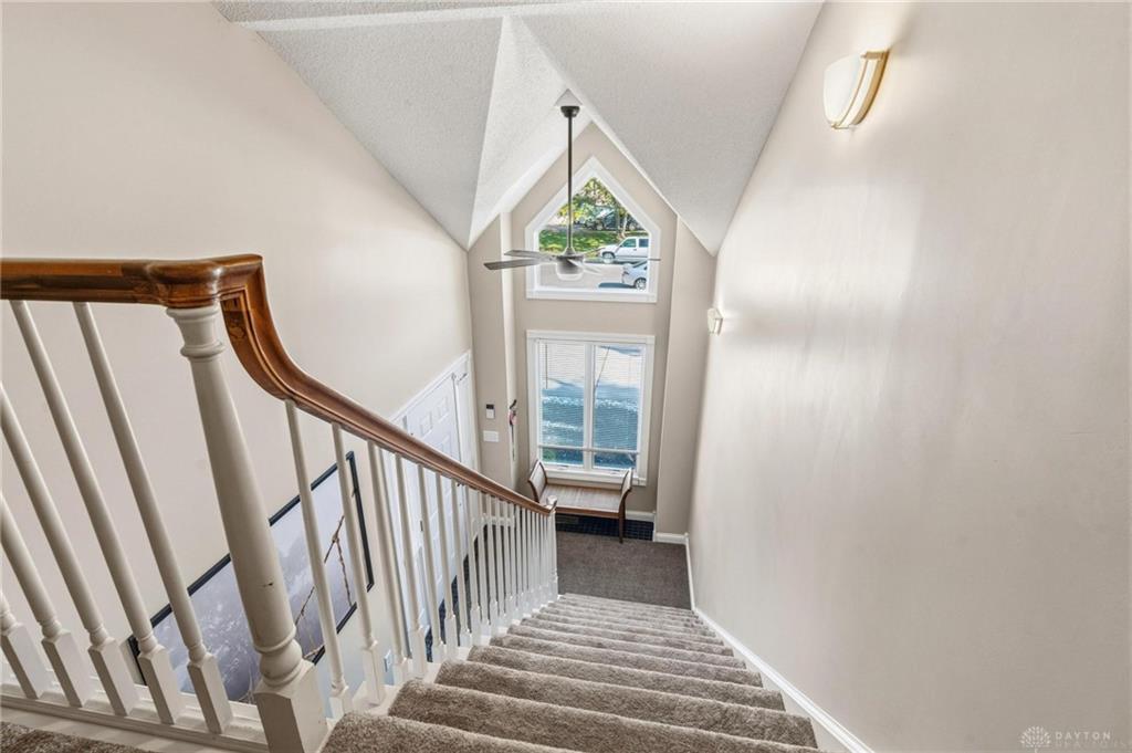 8425 Washington Village Drive Property Photo 6