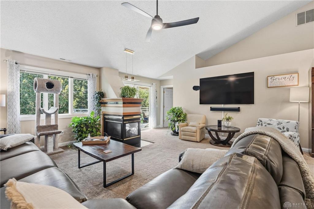 8425 Washington Village Drive Property Photo 13