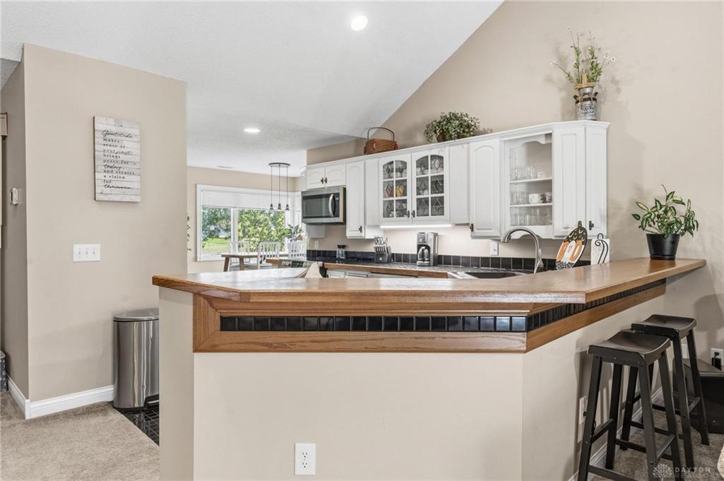 8425 Washington Village Drive Property Photo 16