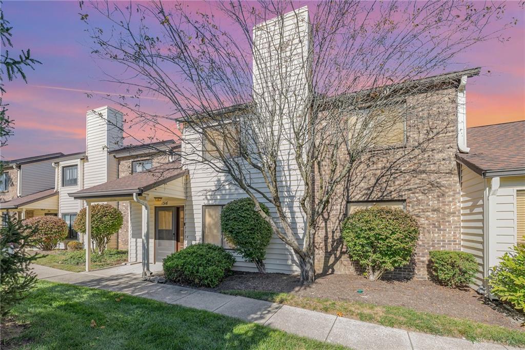 1316 Daventry Court Property Photo 1