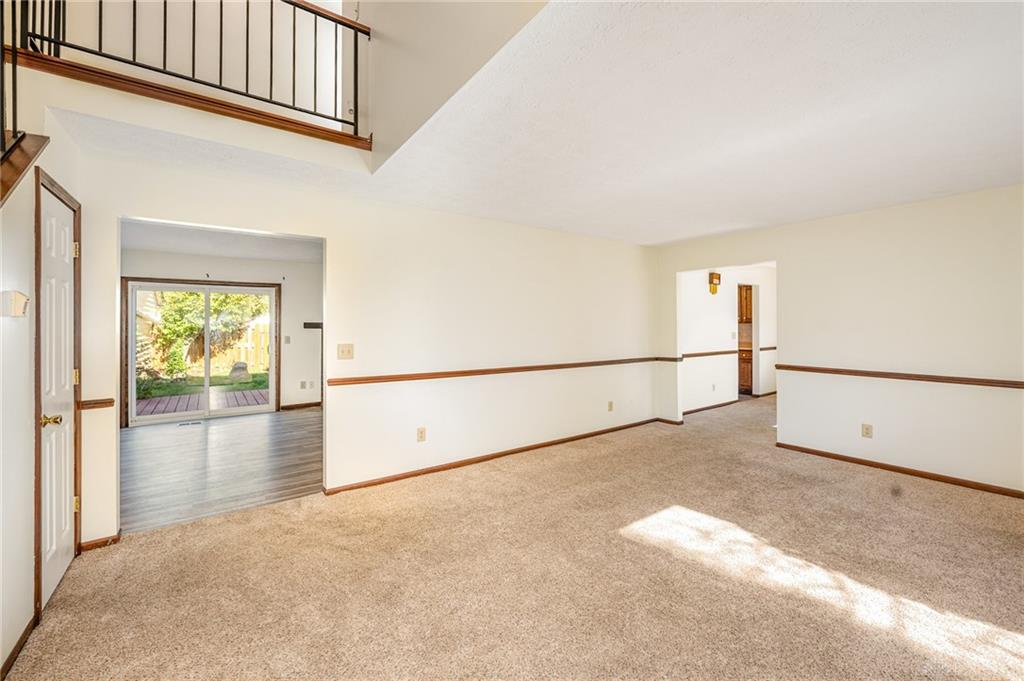 1316 Daventry Court Property Photo 6