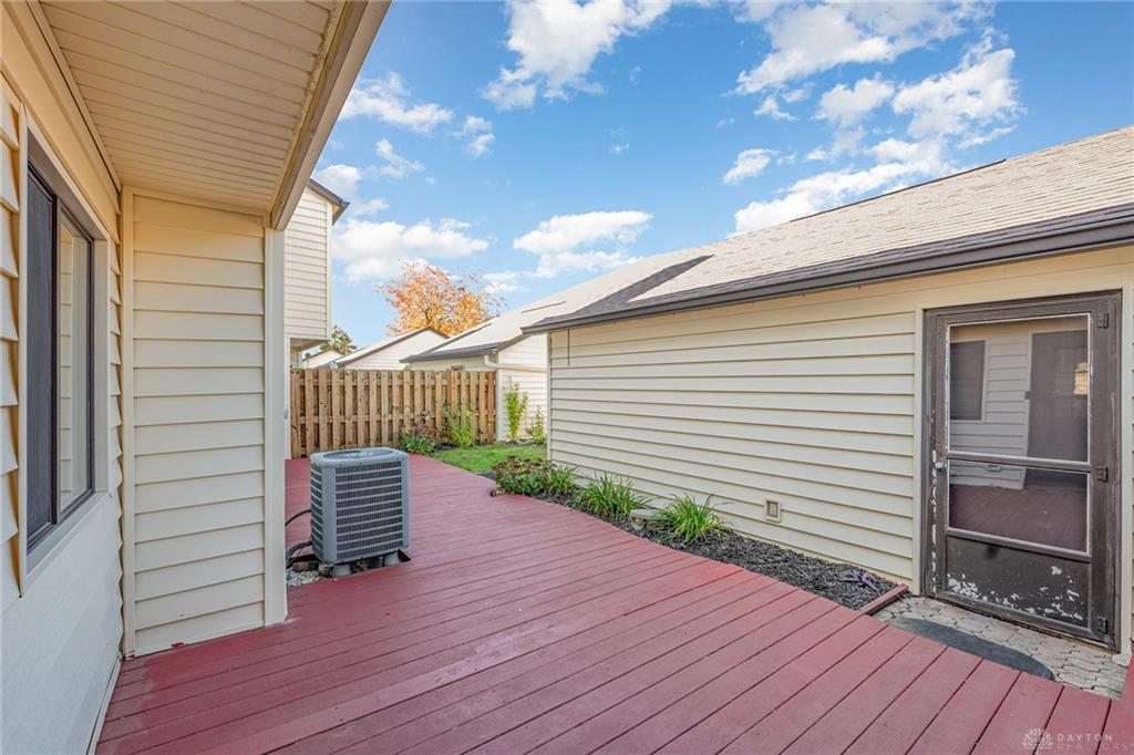 1316 Daventry Court Property Photo 23