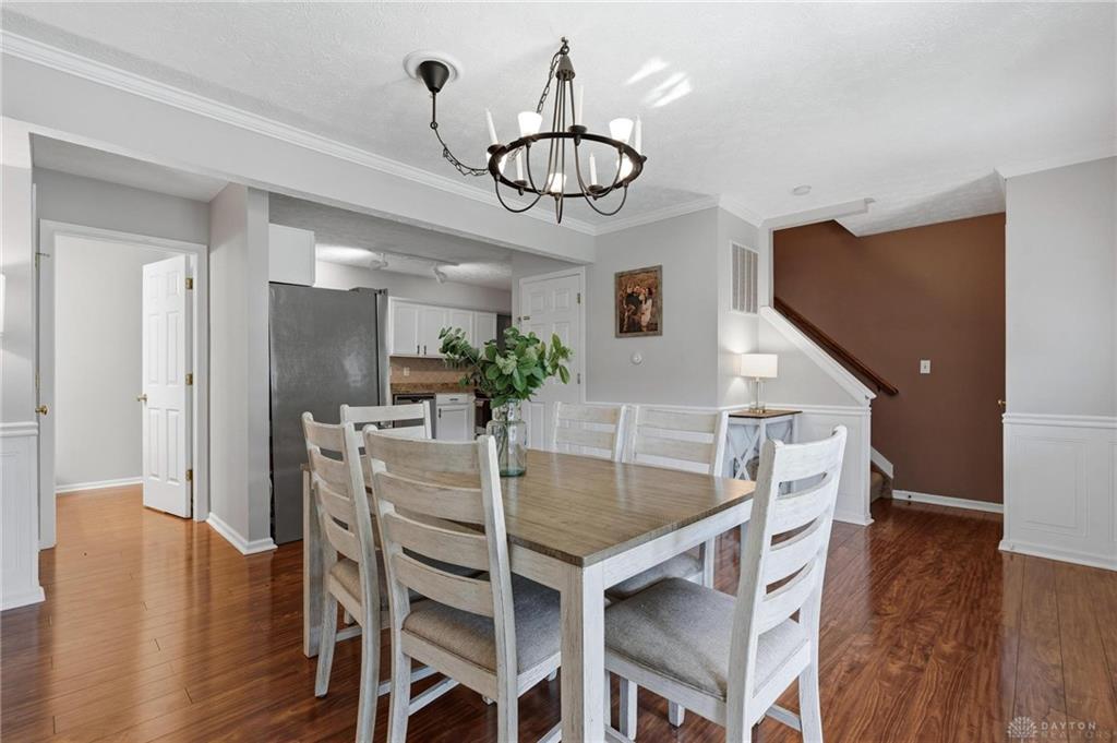 727 Harnam Court Property Photo 11