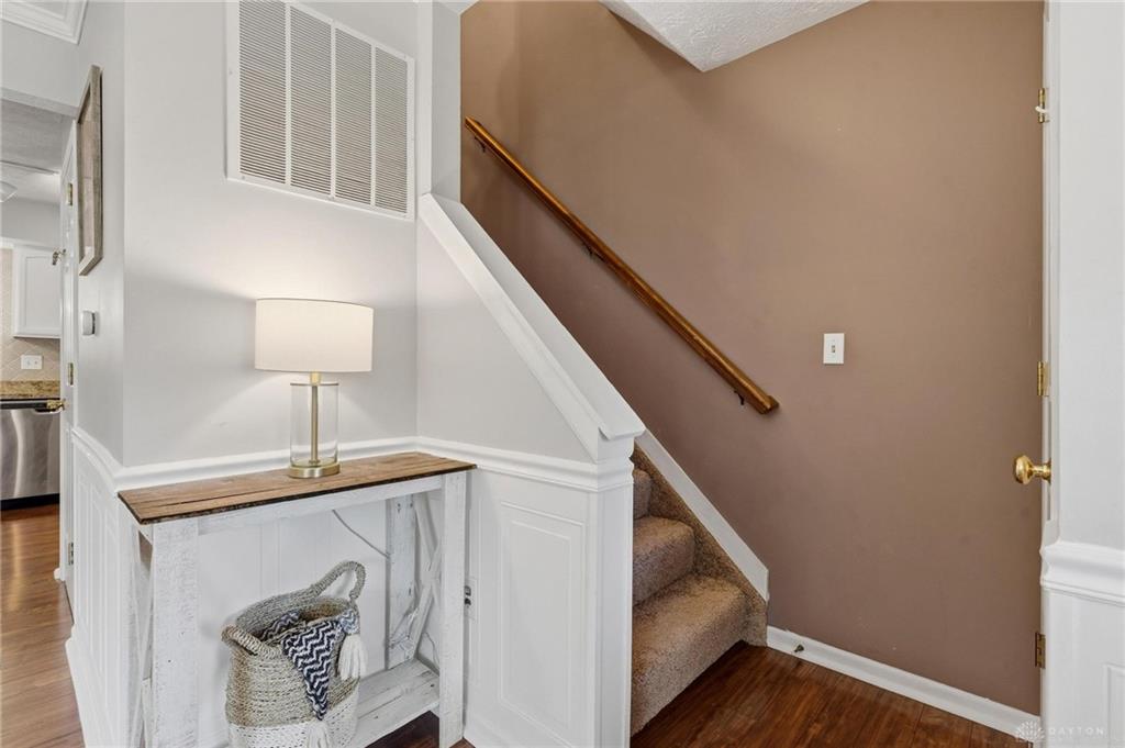 727 Harnam Court Property Photo 22