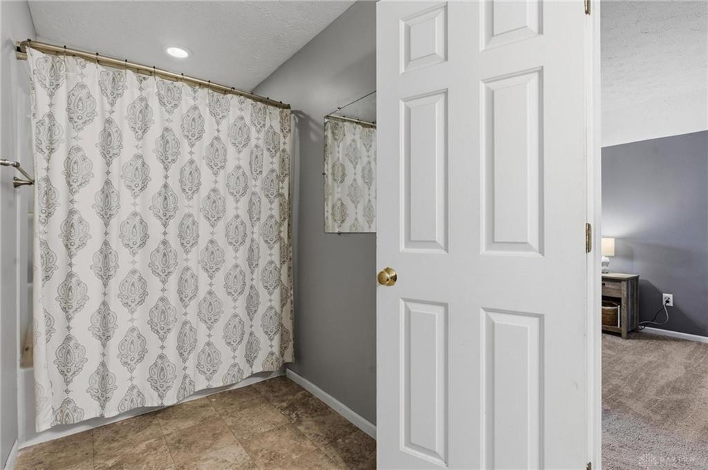 727 Harnam Court Property Photo 33