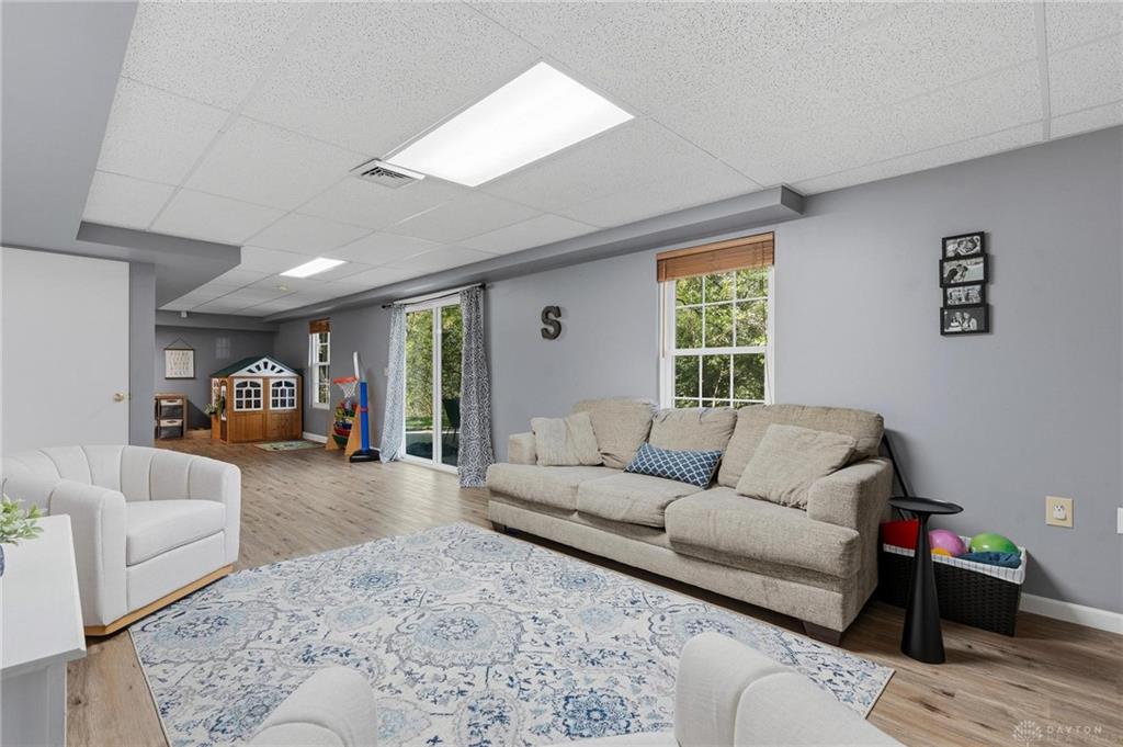 727 Harnam Court Property Photo 38