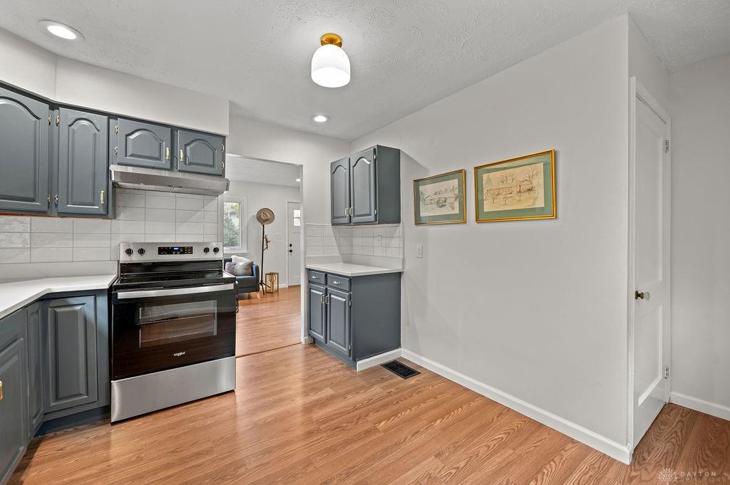 112 Parkview Street Property Photo 12