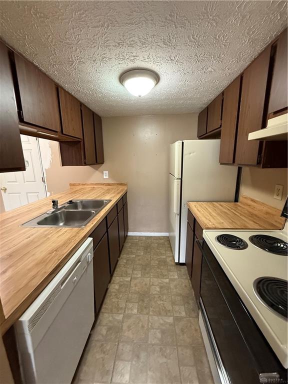 65 W Van Lake Drive Property Photo 8