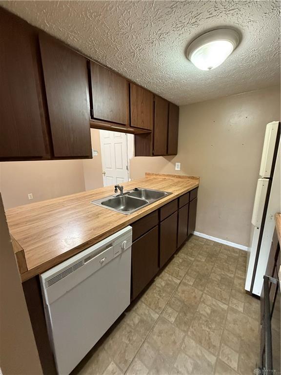 65 W Van Lake Drive Property Photo 9