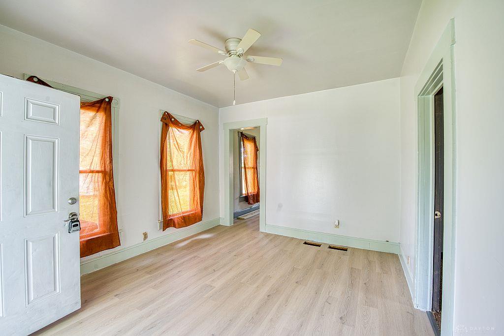 630 Hulbert Property Photo 5