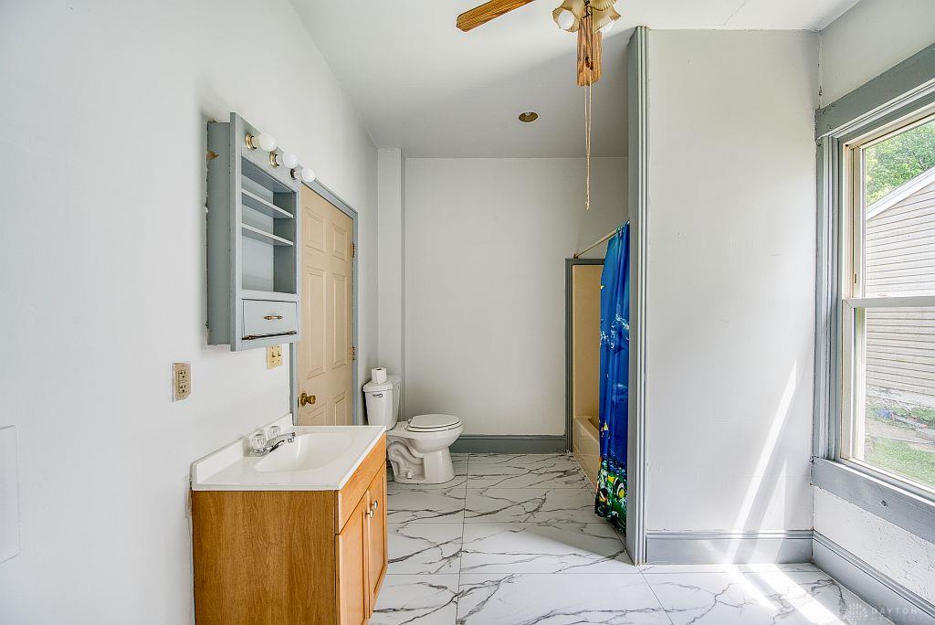 630 Hulbert Property Photo 13