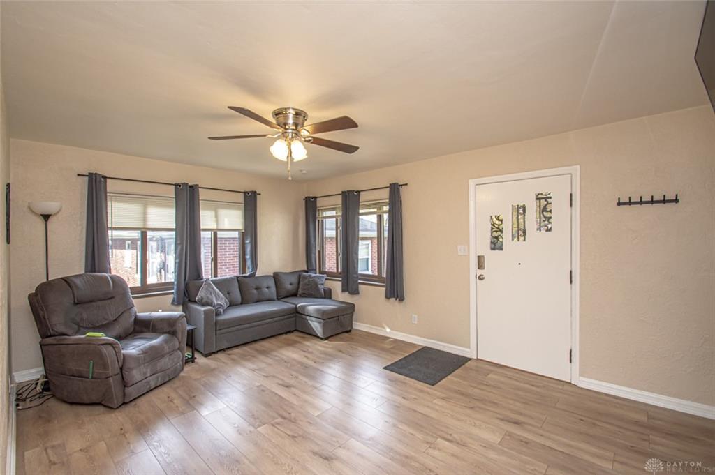 1716 Parkhill Property Photo 7
