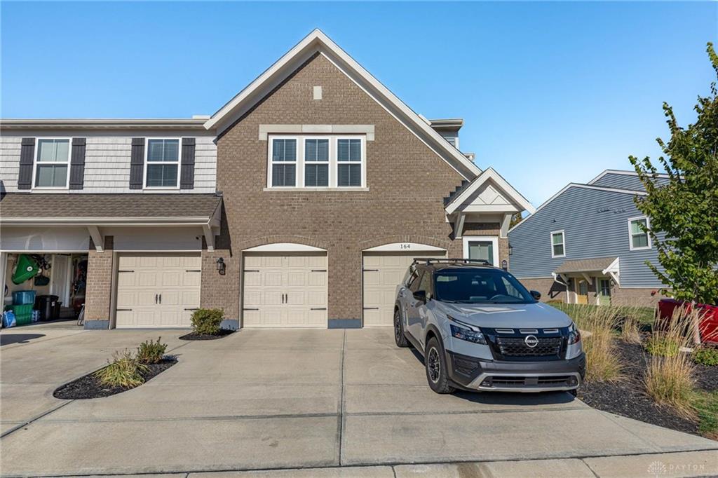 160 Old Pond Road Property Photo 1