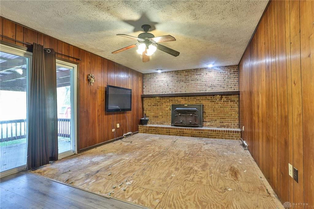 8309 Cox Property Photo 7