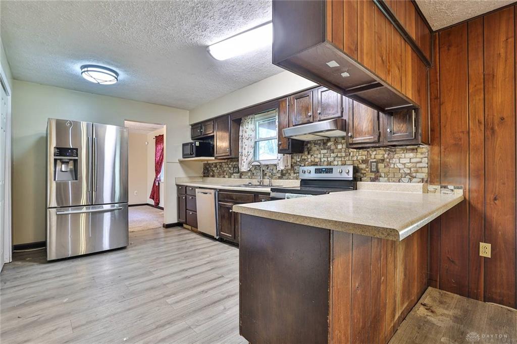 8309 Cox Property Photo 14