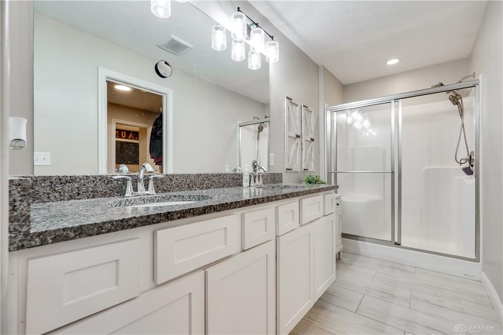 6794 Sun Ridge Way Property Photo 25