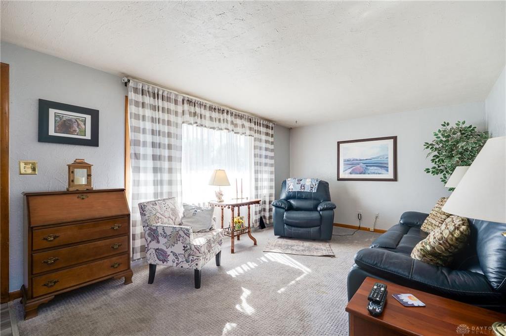 1438 Ronald Road Property Photo 6