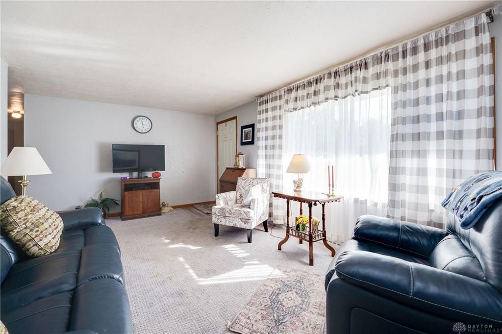 1438 Ronald Road Property Photo 8