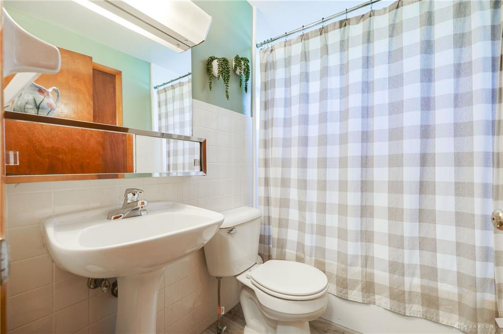 1438 Ronald Road Property Photo 15