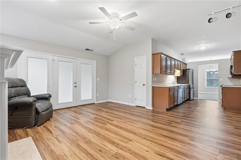 1734 Rosina Drive Property Photo 13