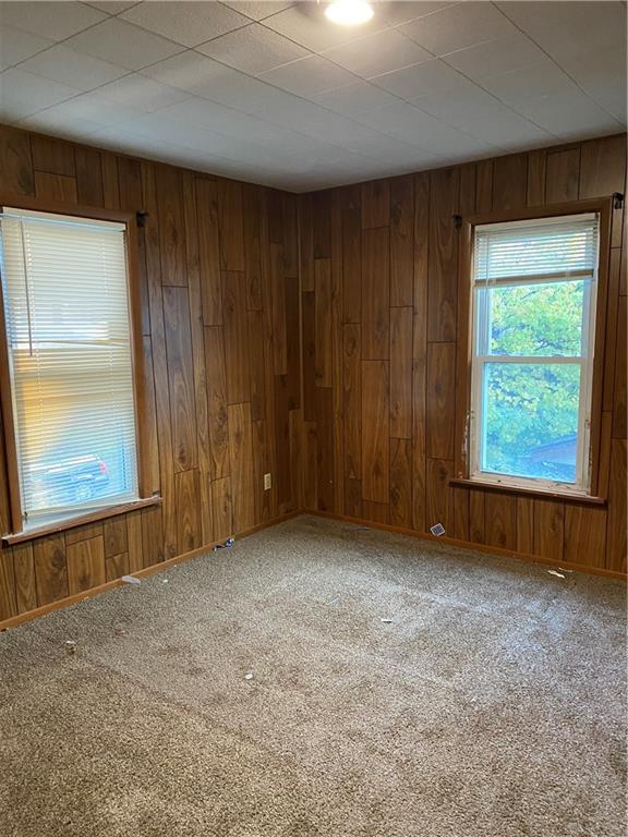 139 Grove Property Photo 8
