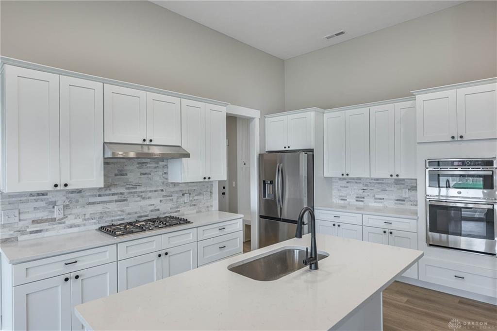920 Wright Cycle Property Photo 12