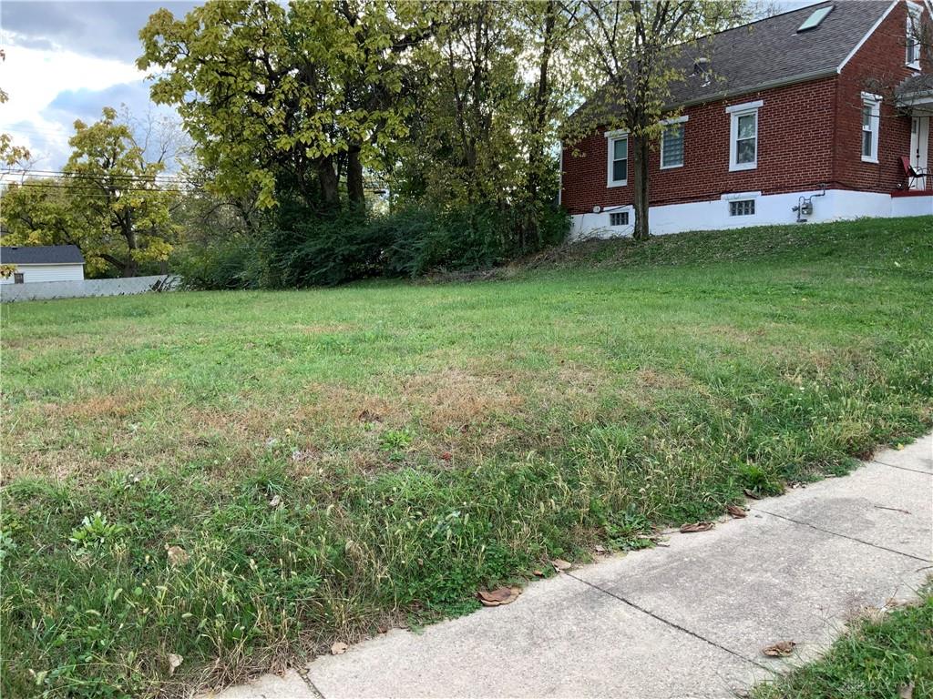 2904 Lakeview Property Photo 2