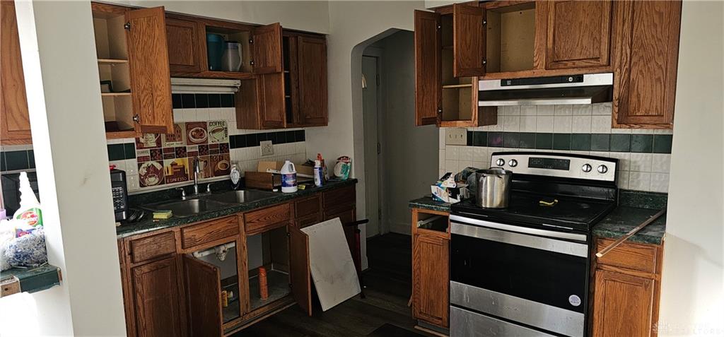 1233 Everett Property Photo 10