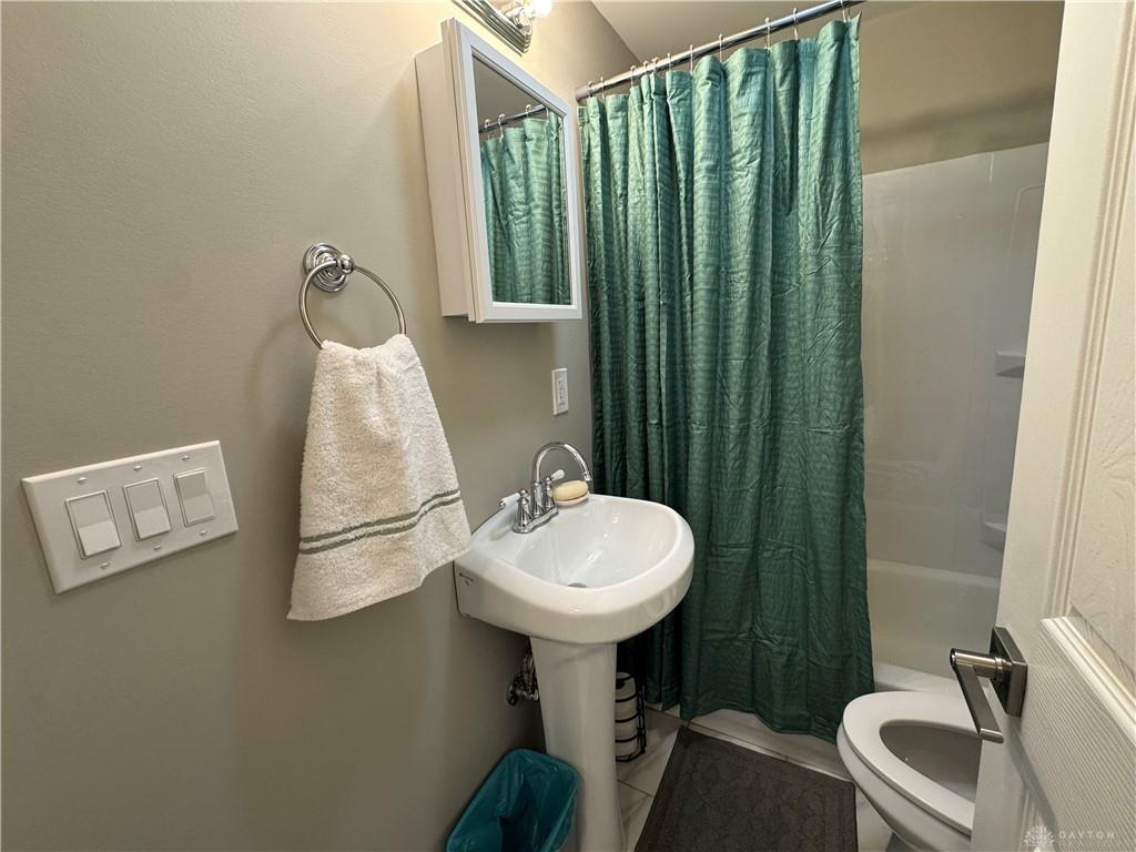 3855 Addison Property Photo 15