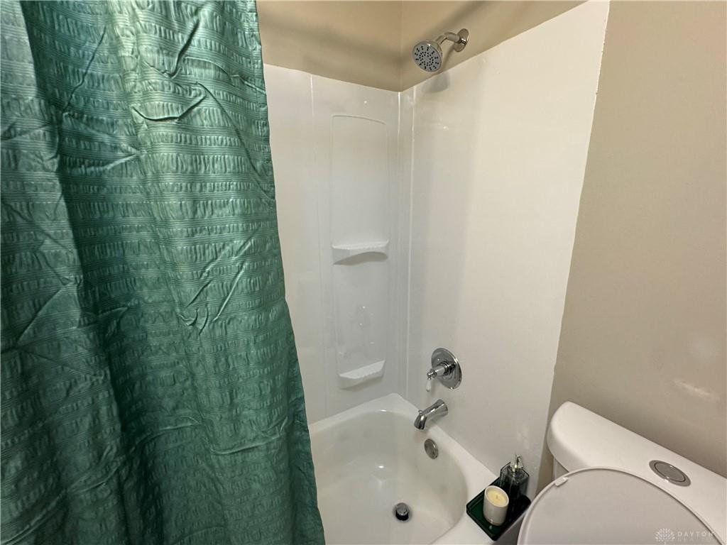 3855 Addison Property Photo 16