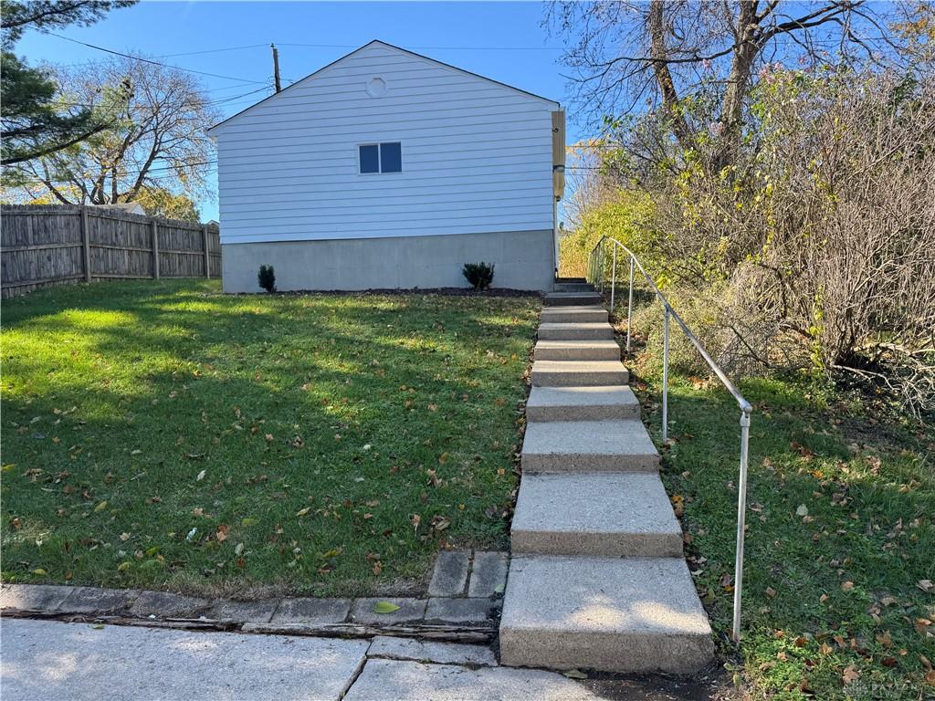 3855 Addison Property Photo 24