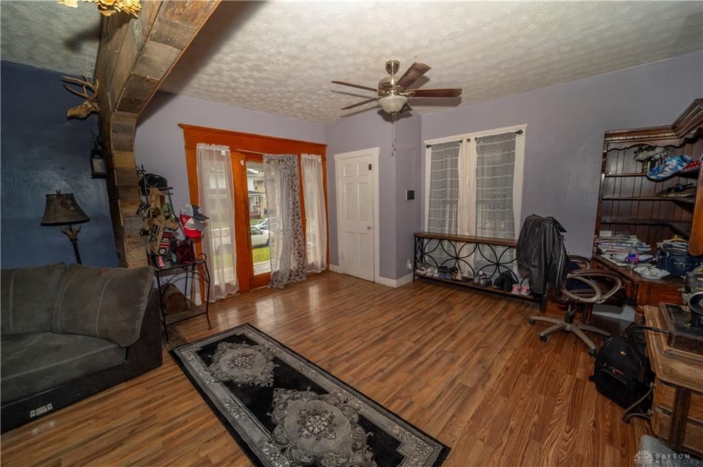 412 E Madison Property Photo 3