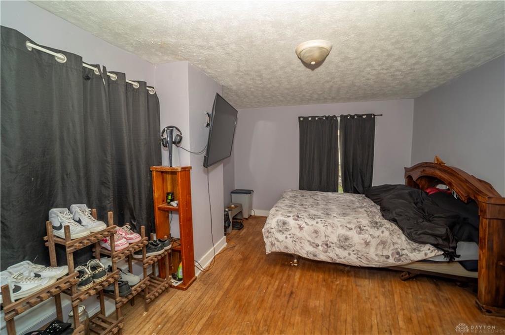 412 E Madison Property Photo 11