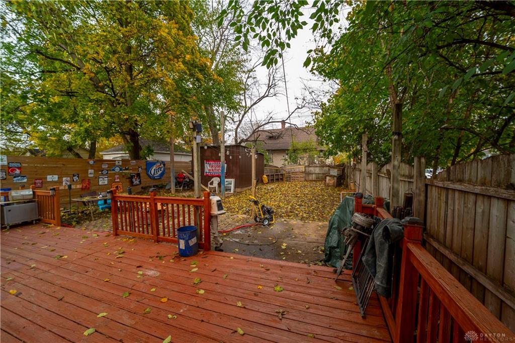 412 E Madison Property Photo 13