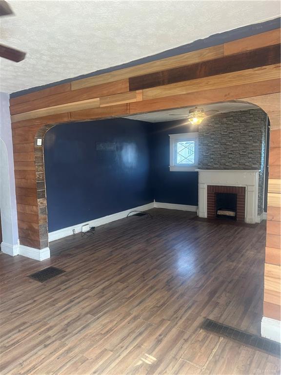 412 E Madison Property Photo 15